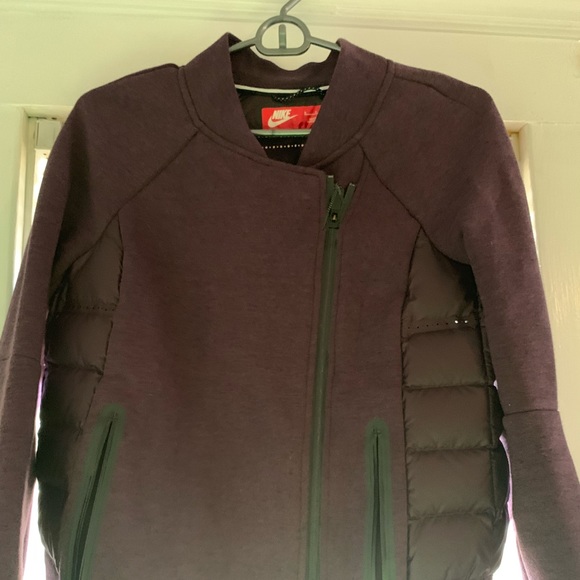 Nike jacket - Picture 1 of 6